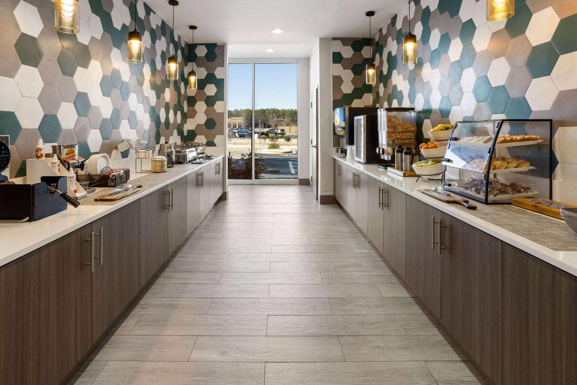 La Quinta Inn & Suites By Wyndham Locust Grove Kültér fotó